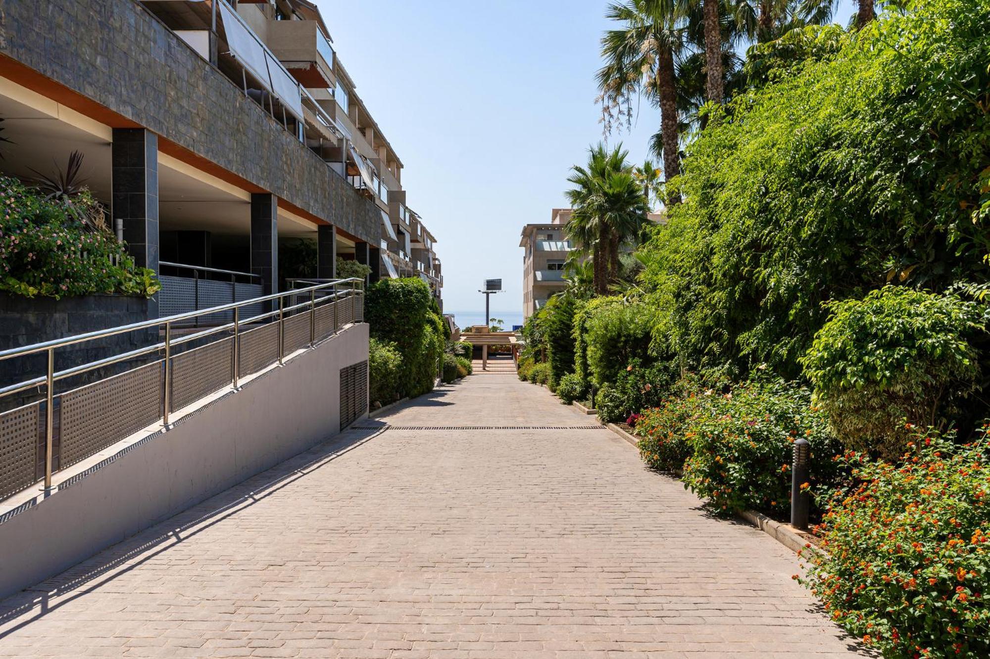 شقة توريمولينوس  في Monko Malibu المظهر الخارجي الصورة